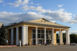 Сызранский драматический театр им. А.Н.Толстого (г Сызрань) - Театрально-концертное агентство "Звёздный дождь"